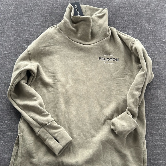 Peloton Funnel Neck Pullover - Picture 1 of 5